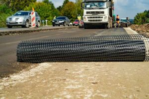 Geogrids vs Geotextiles: Differences and How to Choose
