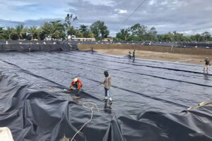 HDPE Geomembrane vs Concrete Lining: Key Differences HDPE Geomembrane vs Concrete Lining: Key Differences