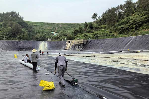 How to Install a Geomembrane Pond Liner