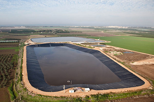 How to Choose an HDPE Pond Liner
